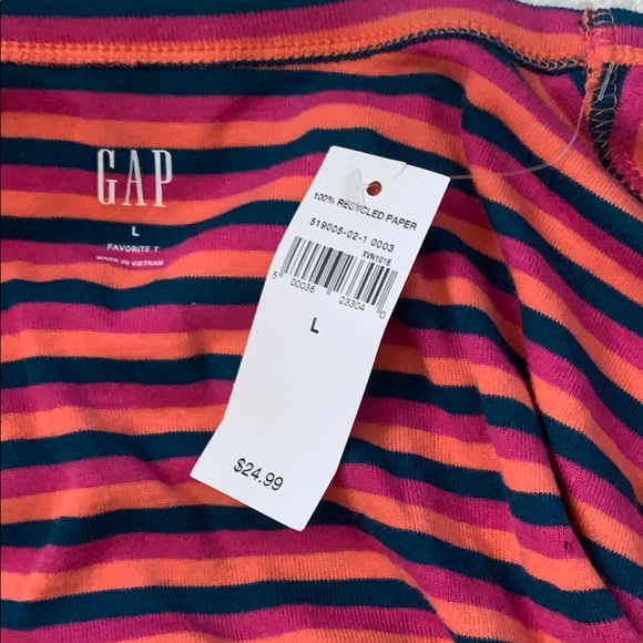 GAP long sleeve V neck top - Picture 2 of 3